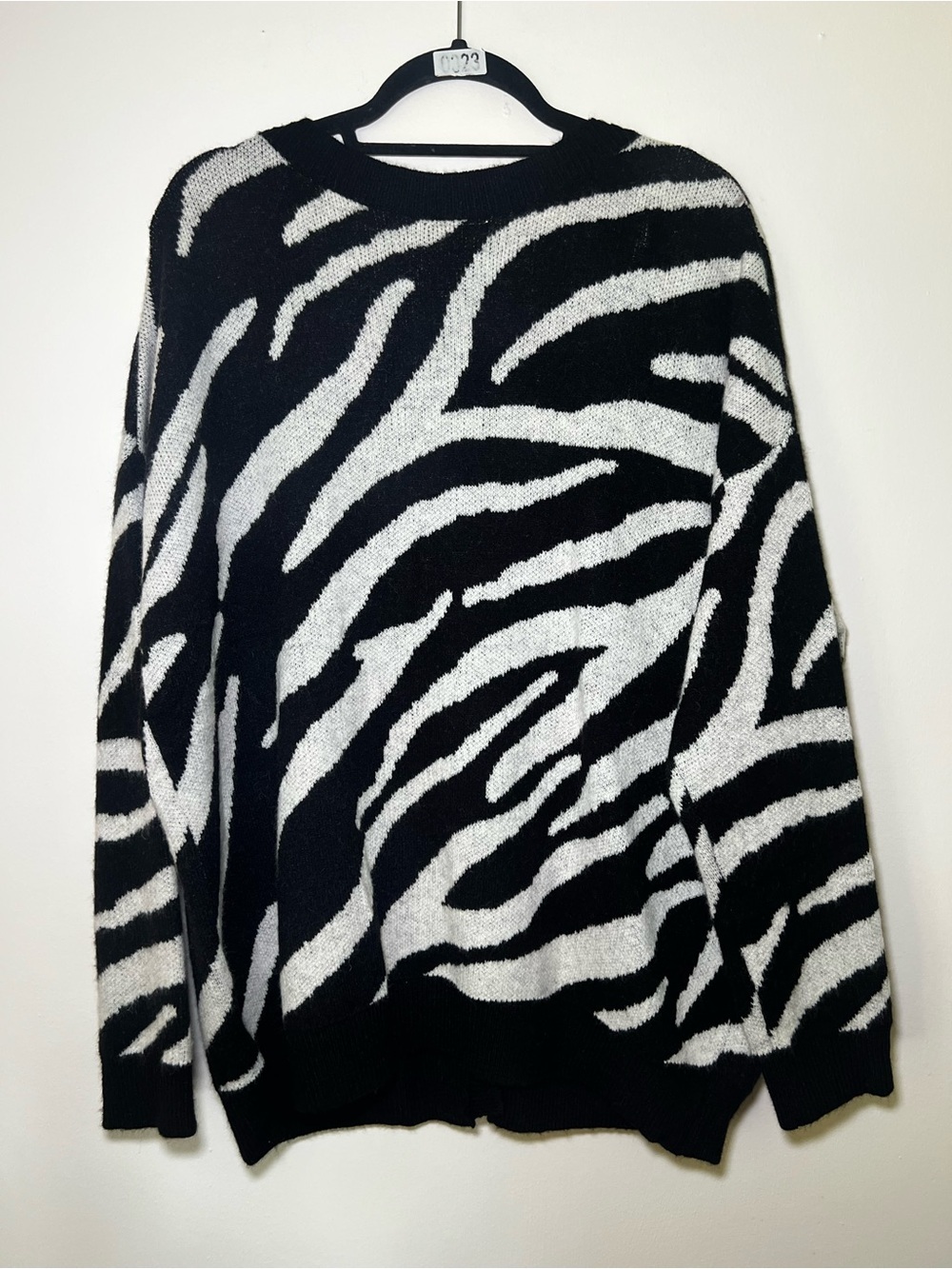 LuLaRoe Black and White Zebra Print V-Neck Cardigan - Picture 3 of 5